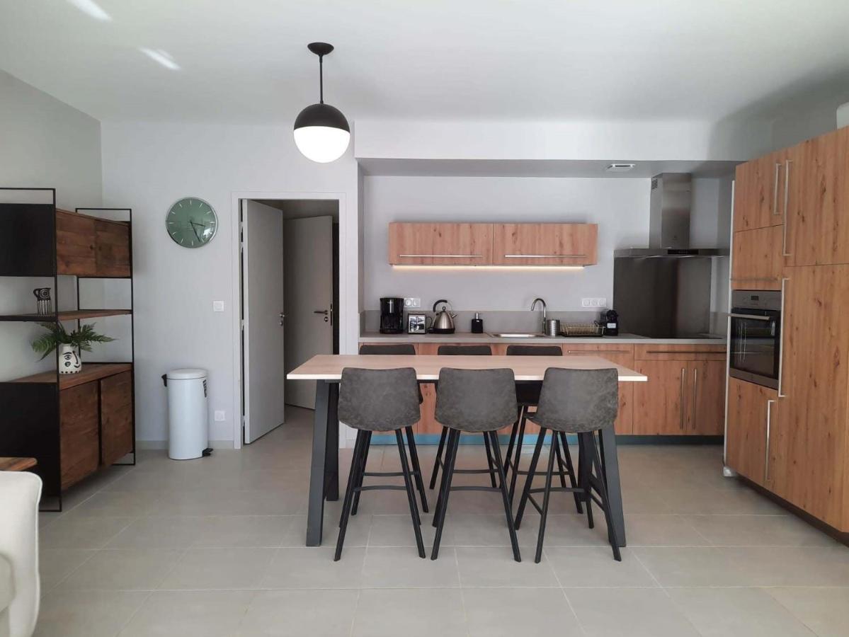 Bella, Jacuzzi Partage & Parking Avec Borne De Recharge Voiture Electrique Appartement Sarlat-la-Canéda Buitenkant foto