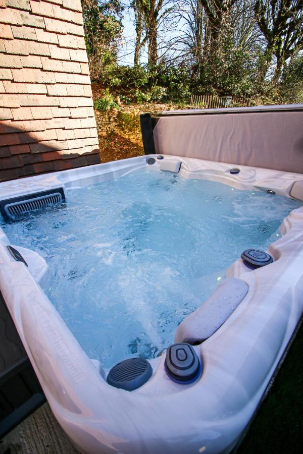 Bella, Jacuzzi Partage & Parking Avec Borne De Recharge Voiture Electrique Appartement Sarlat-la-Canéda Buitenkant foto