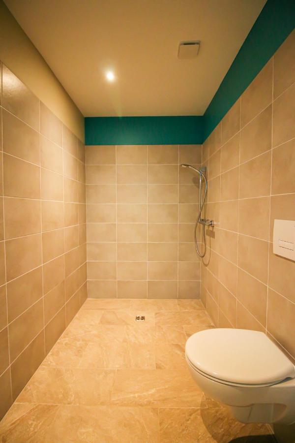 Bella, Jacuzzi Partage & Parking Avec Borne De Recharge Voiture Electrique Appartement Sarlat-la-Canéda Buitenkant foto